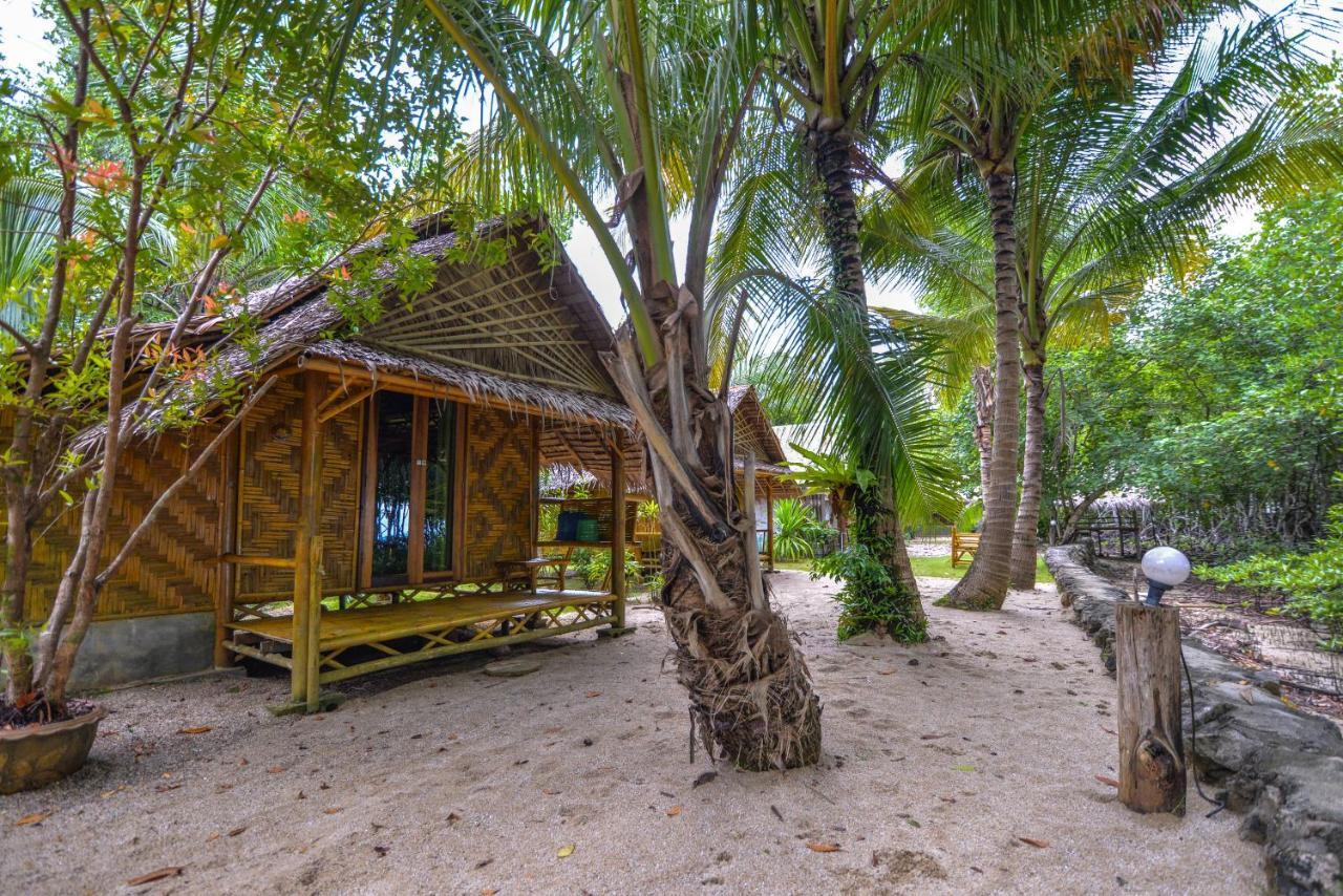 Bananas Resort & Restaurant Tha Lane Bay Exterior photo